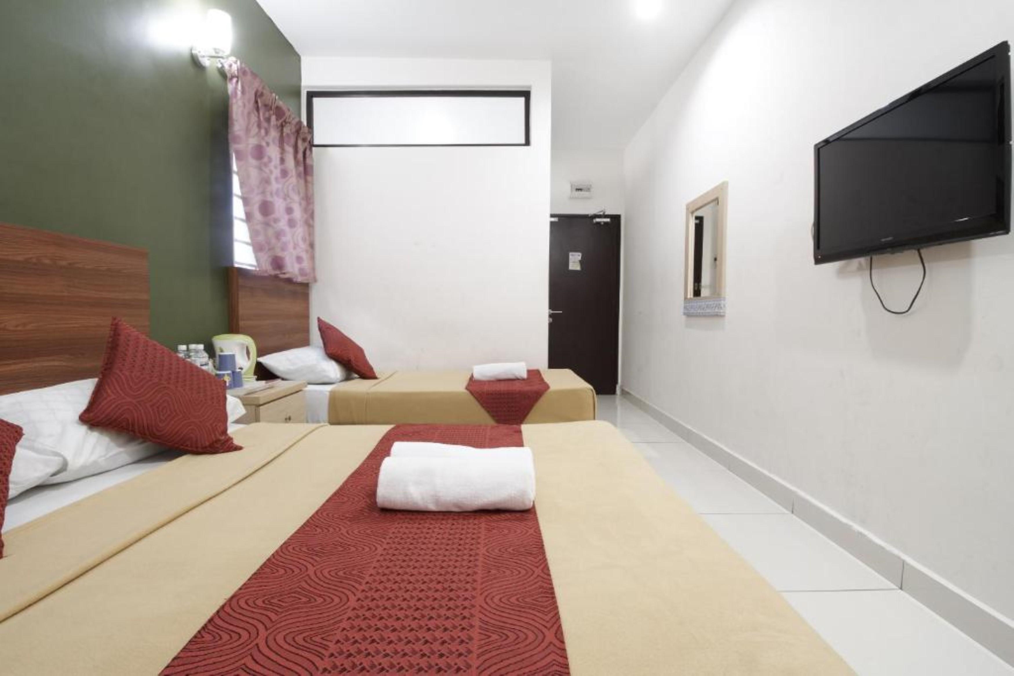Coop Hotel Putrajaya&Cyberjaya Kampung Dengkil Bagian luar foto