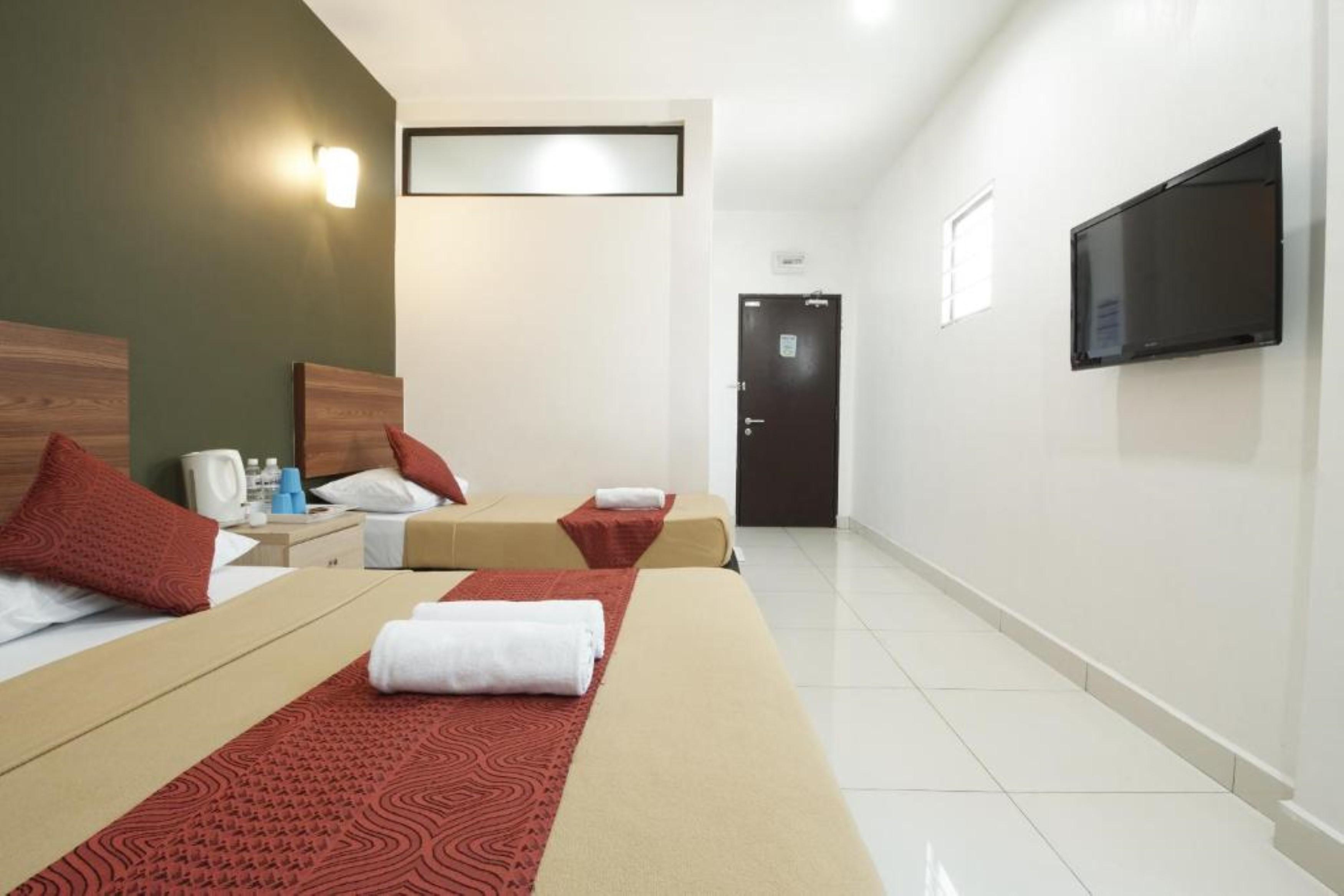 Coop Hotel Putrajaya&Cyberjaya Kampung Dengkil Bagian luar foto