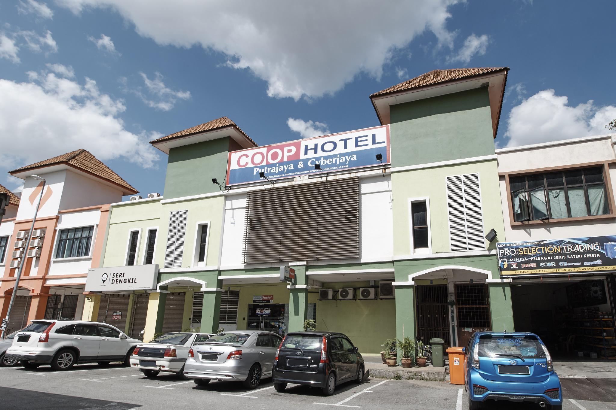 Coop Hotel Putrajaya&Cyberjaya Kampung Dengkil Bagian luar foto