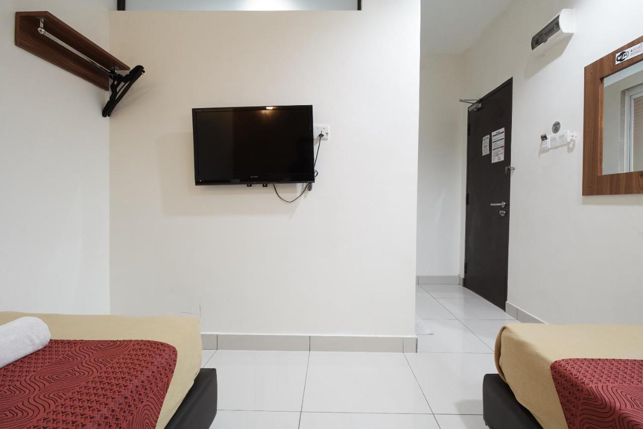 Coop Hotel Putrajaya&Cyberjaya Kampung Dengkil Bagian luar foto